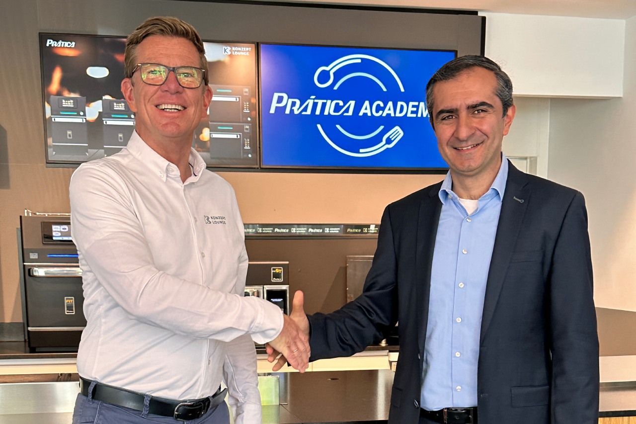 Konzeptlouge and Prática Europe's directors at Prática Academy's launch.
