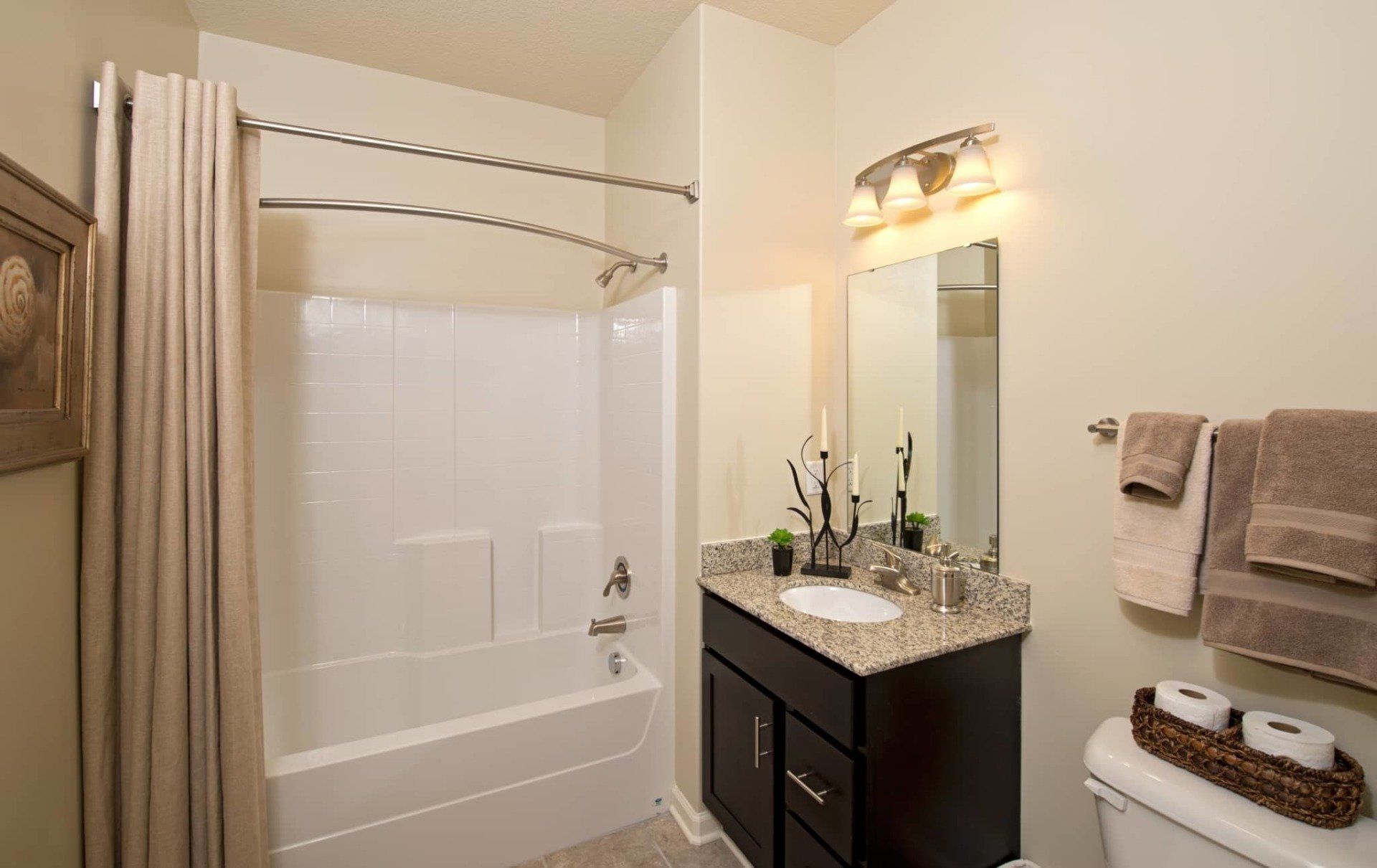 Meridian Harbourview Bathroom