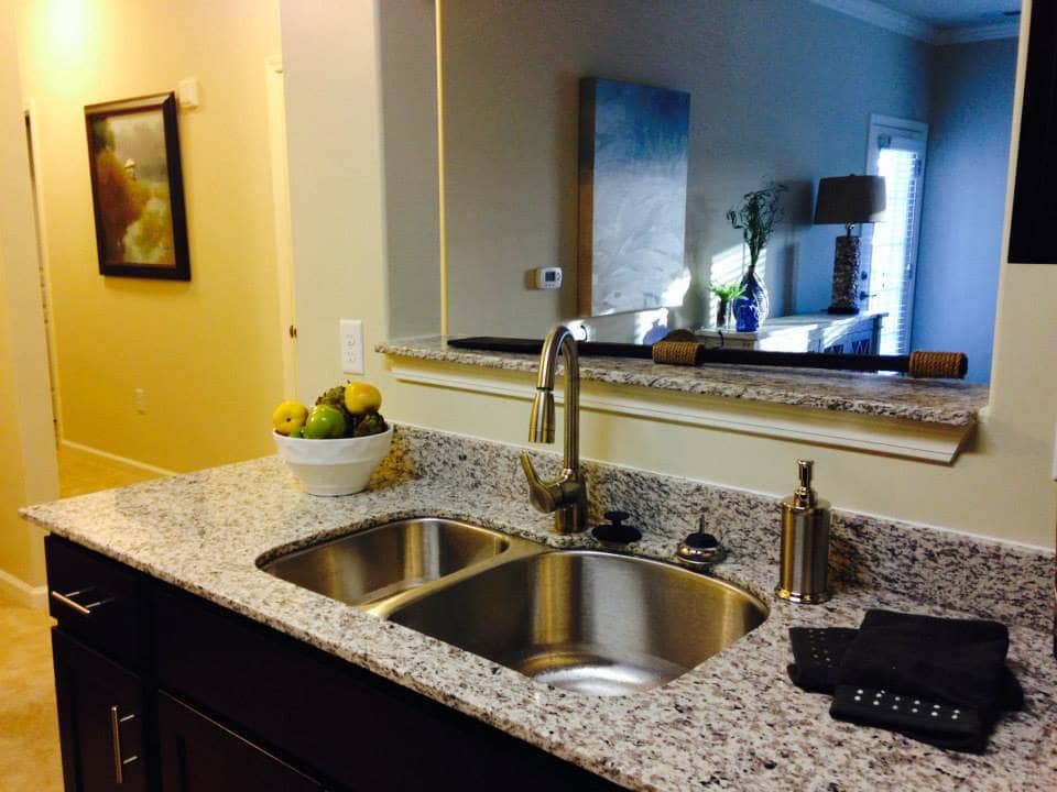 Meridian Harbourview kitchen