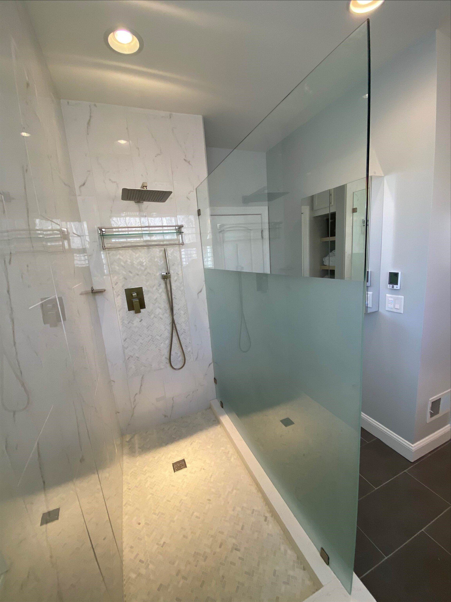 Half Frosted Shower Glass — Fredericksburg, VA — Aquia Glass & Mirror