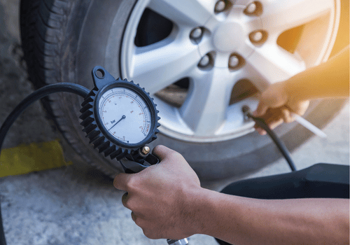 Why Does My Tire Pressure Fluctuate This Time of Year?