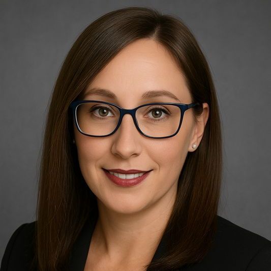 Headshot picture of Carrie Wickline - Cleaning Manager at TN Livin'