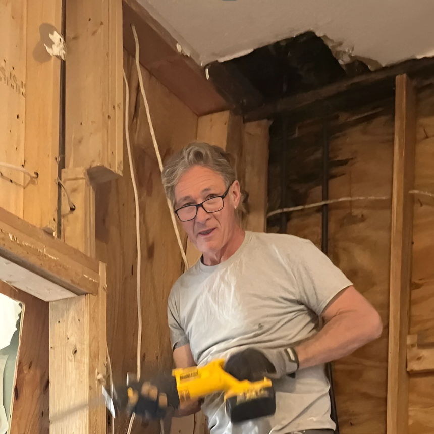 Robert Nichols - Maintenance Manager at TN Livin'