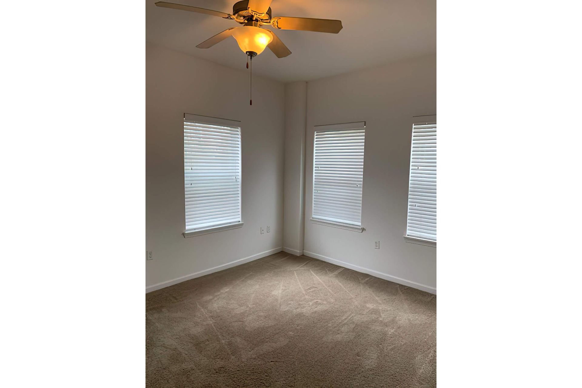 Bedroom at Surfside Apartments in Jacksonville Beach, Fl.