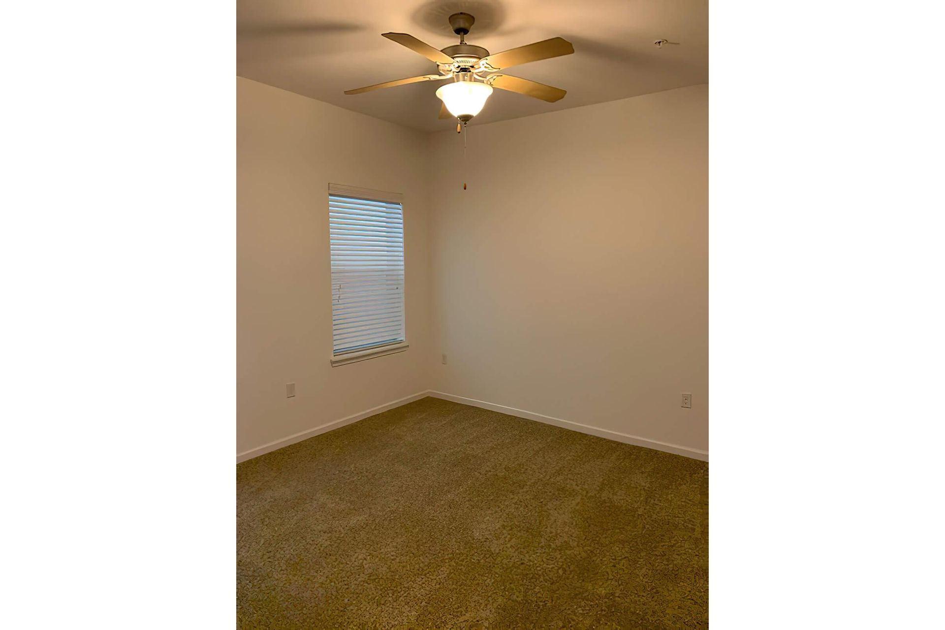 Bedroom at Surfside Apartments in Jacksonville Beach, Fl.