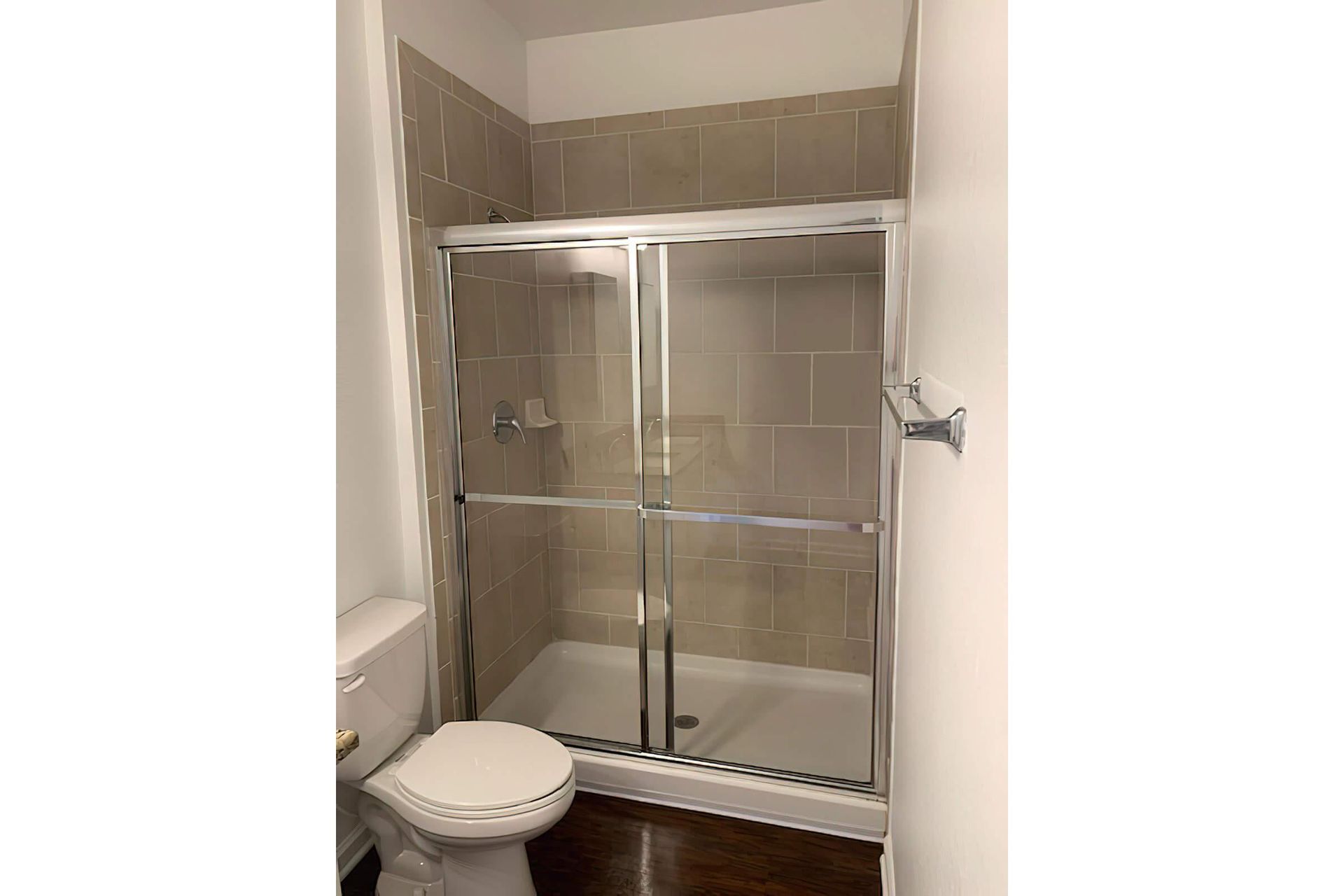 Walk in shower at Surfside Apartments in Jacksonville Beach, Fl.