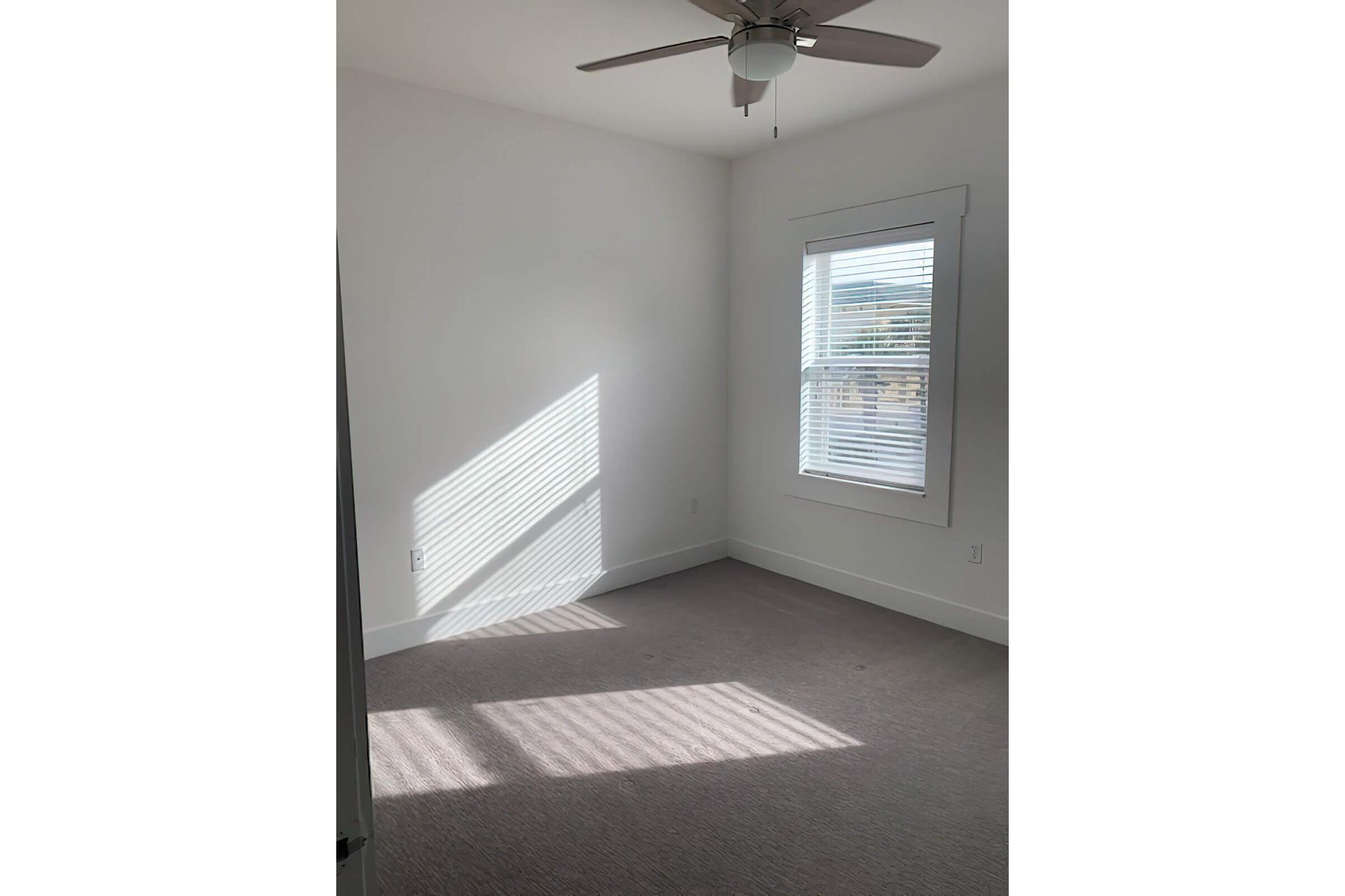 Room at Surfside Apartments in Jacksonville Beach, Fl.