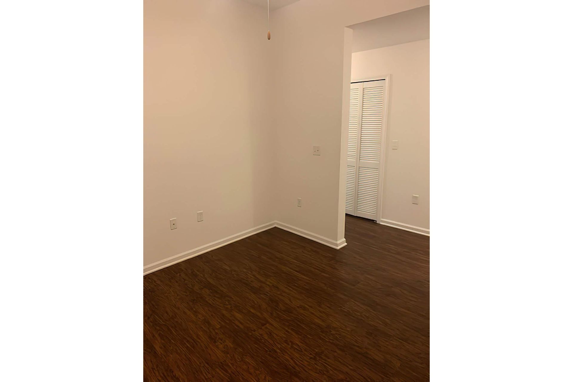 Room at Surfside Apartments in Jacksonville Beach, Fl.