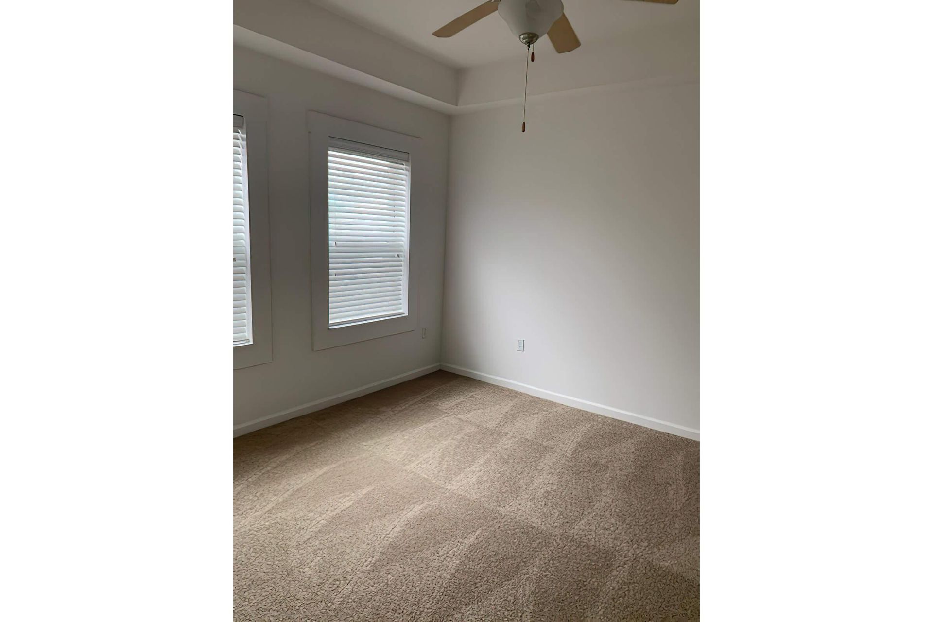 Carpet in room at Surfside Apartments in Jacksonville Beach, Fl.