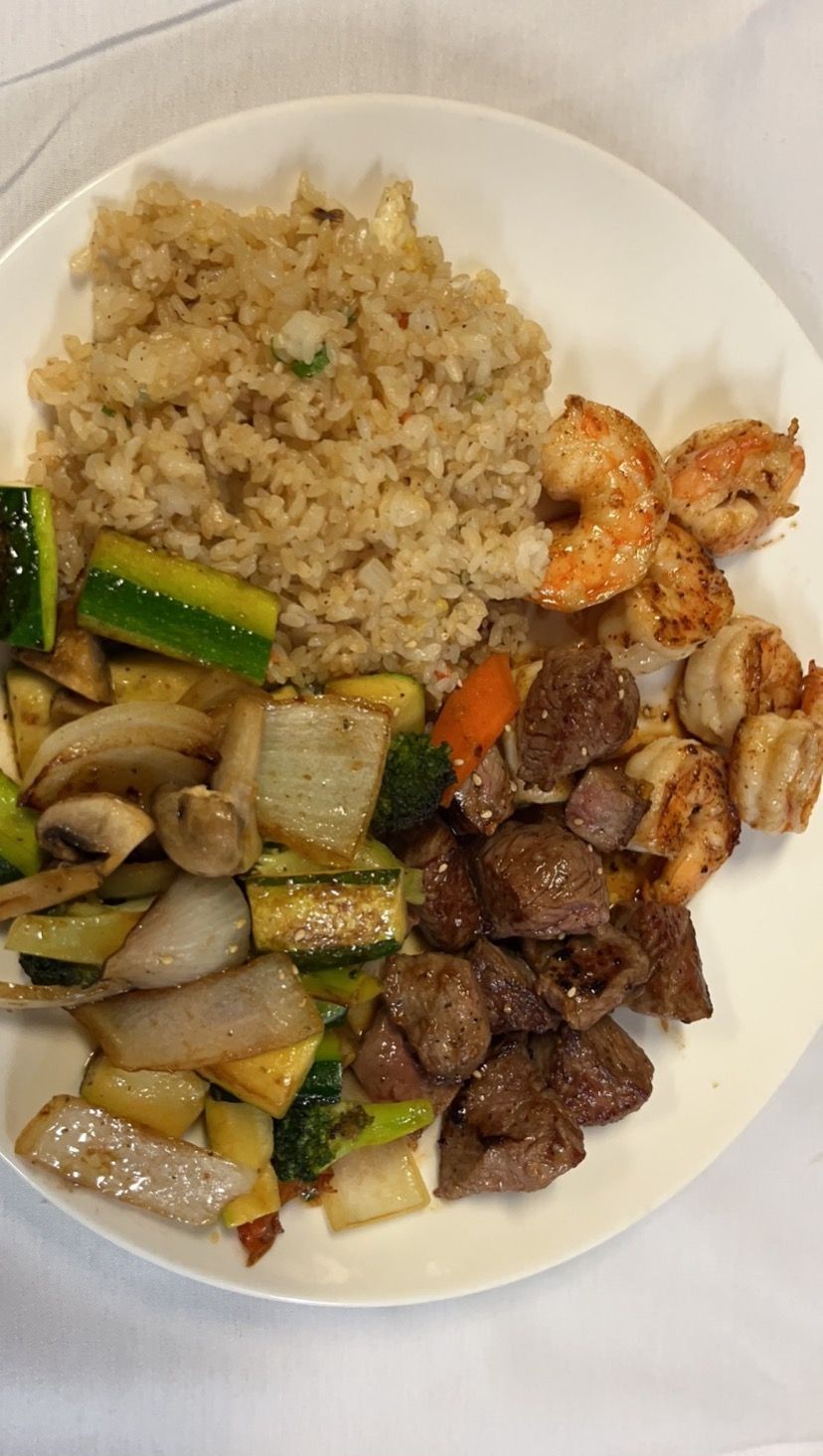 A white plate topped with rice meat and vegetables | Cherry Hill, NJ | Mikado