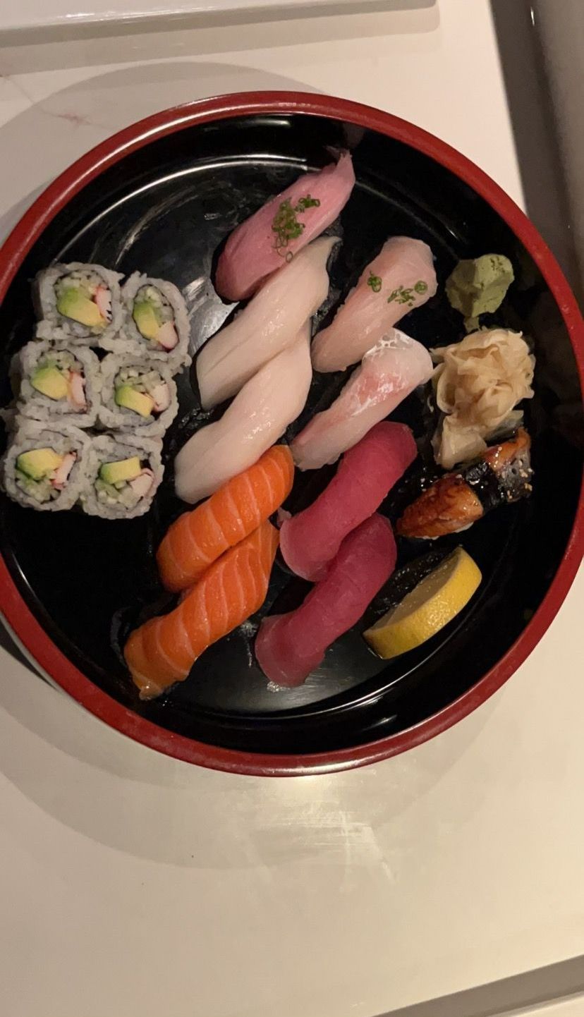 Black bowl filled with a variety of sushi and rolls | Cherry Hill, NJ | Mikado