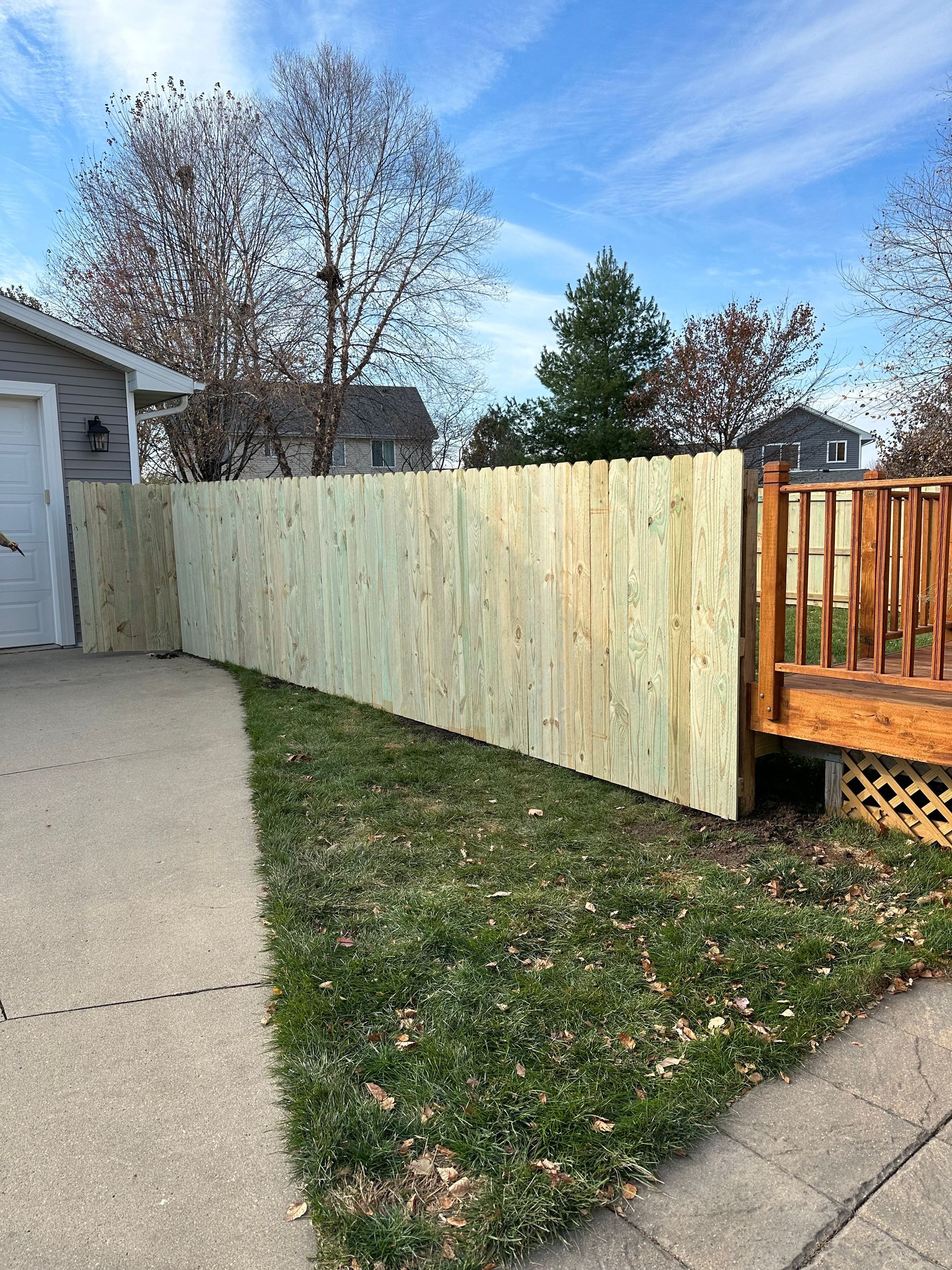 Fence build Altoona, IA