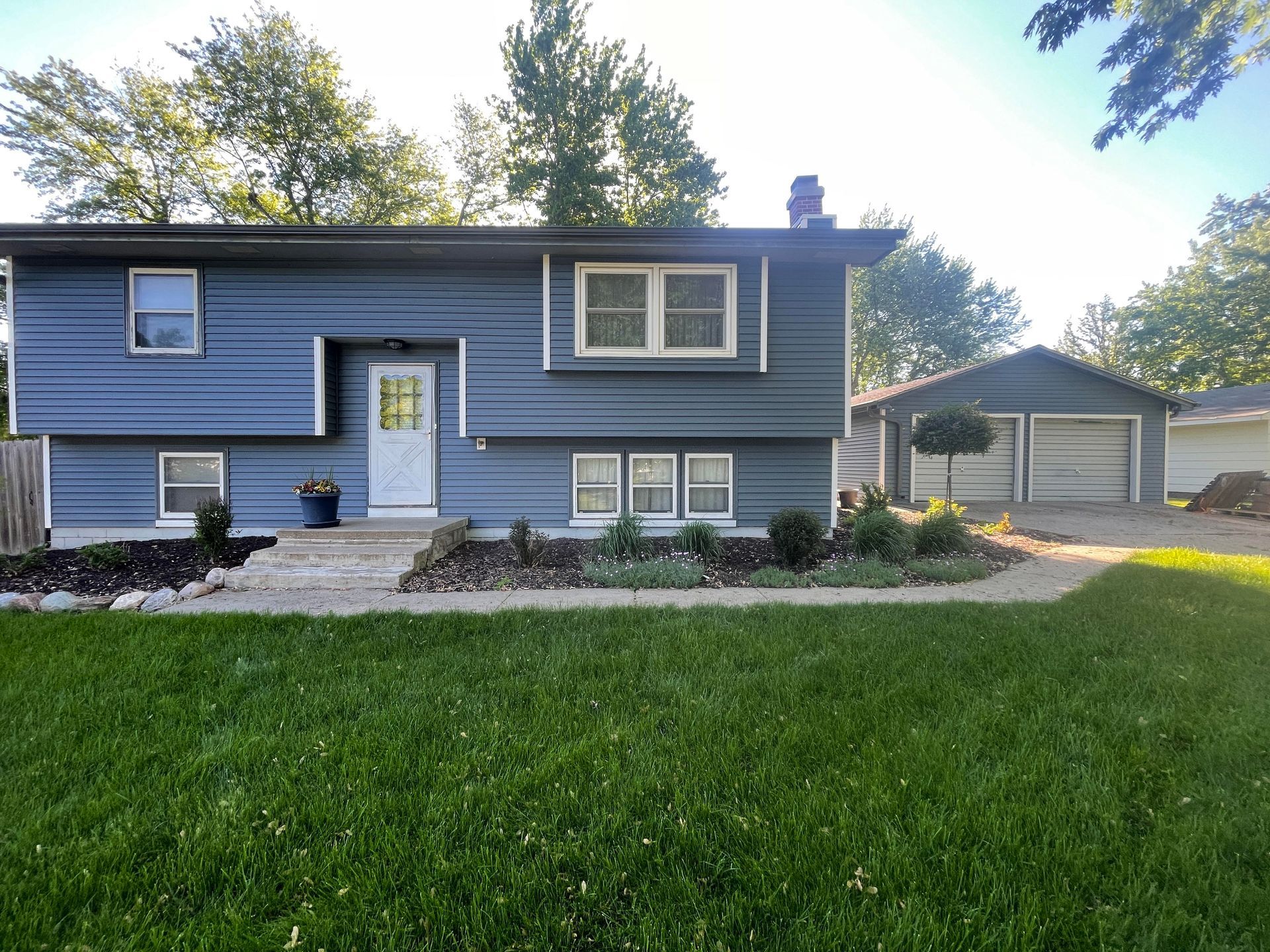 Siding install Indianola, IA