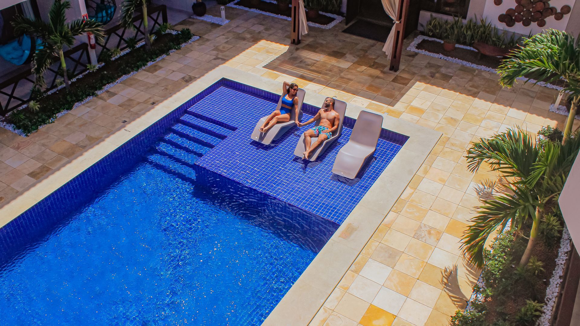 piscina pousada marajuba