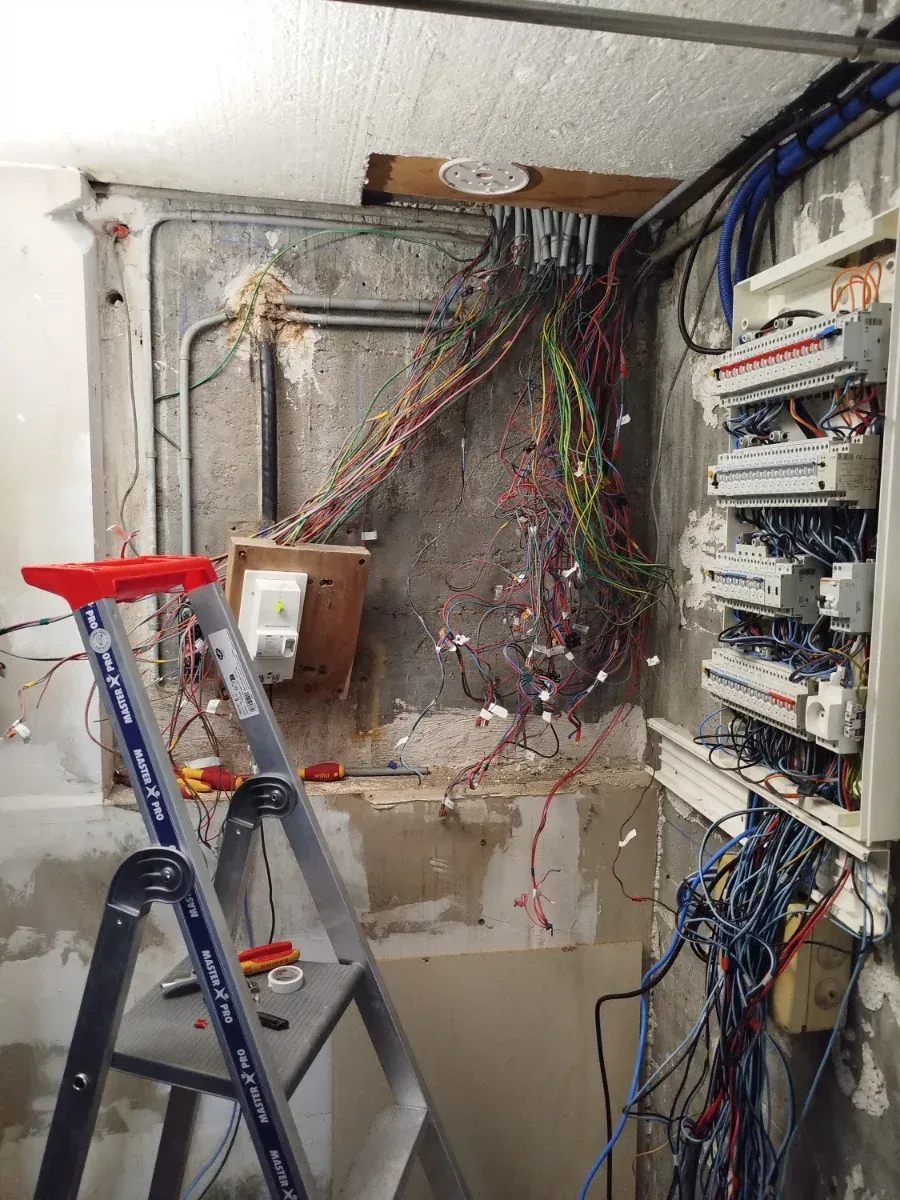 Intervention en Essonne pour la mise en conformité d'un tableau électrique chez un particulier