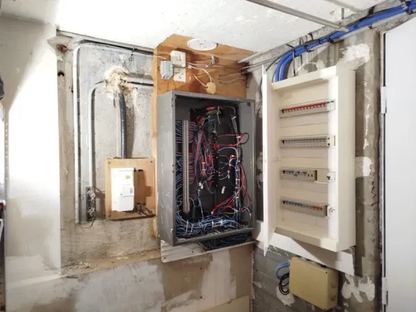 Remplacement d'un tableau électrique en Essonne chez un particulier, mise en conformité