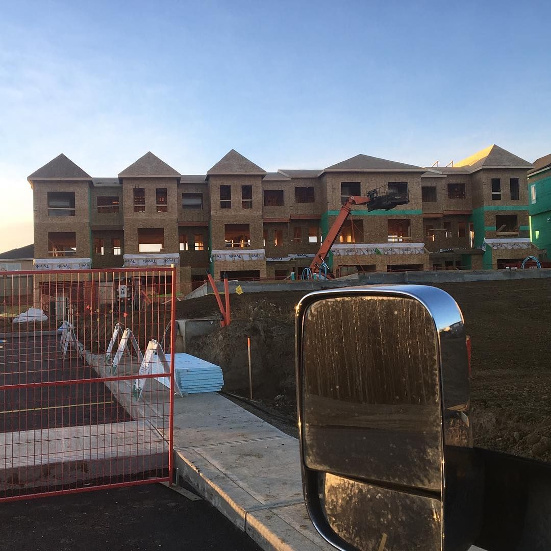 a building under construction.