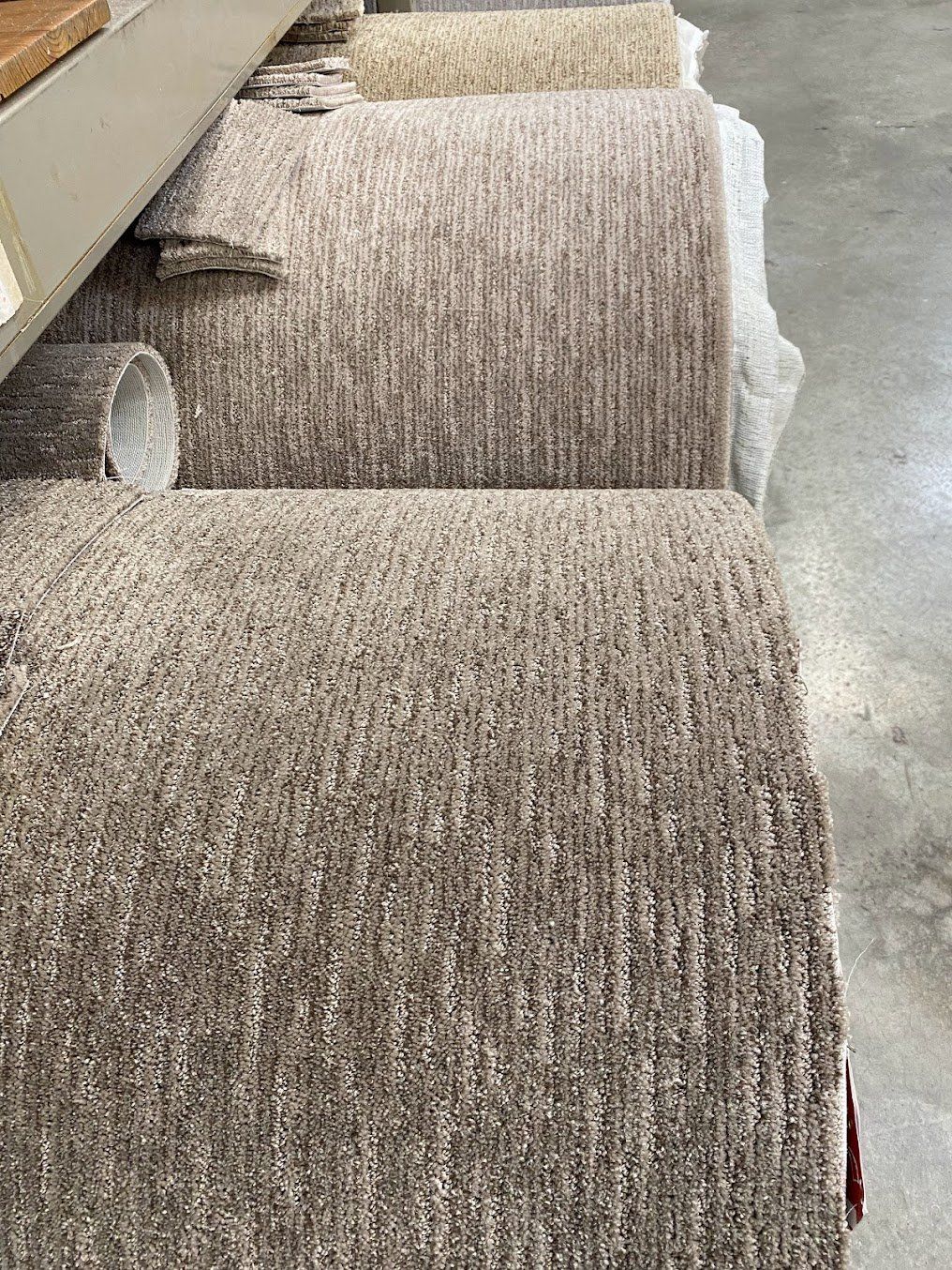 Flooring Wall Tile Carpet Vinyl Tub Fayetteville AR