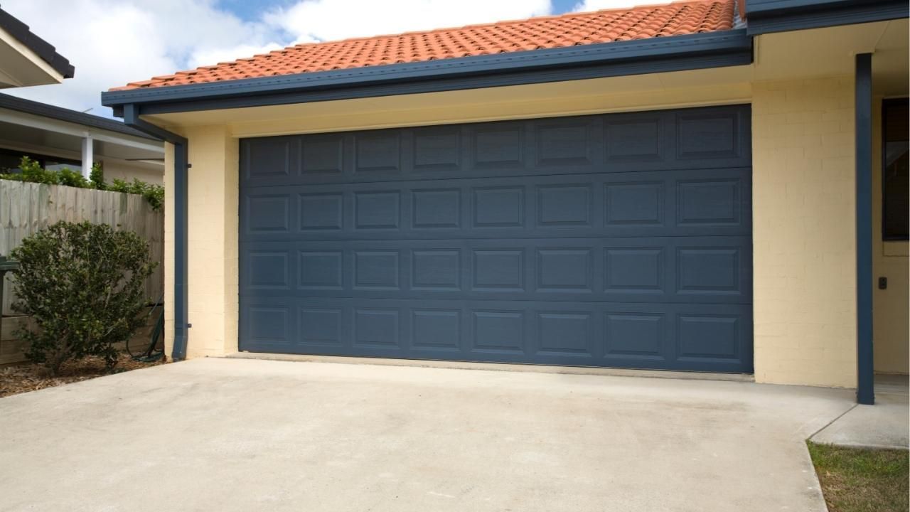 best garage door colors