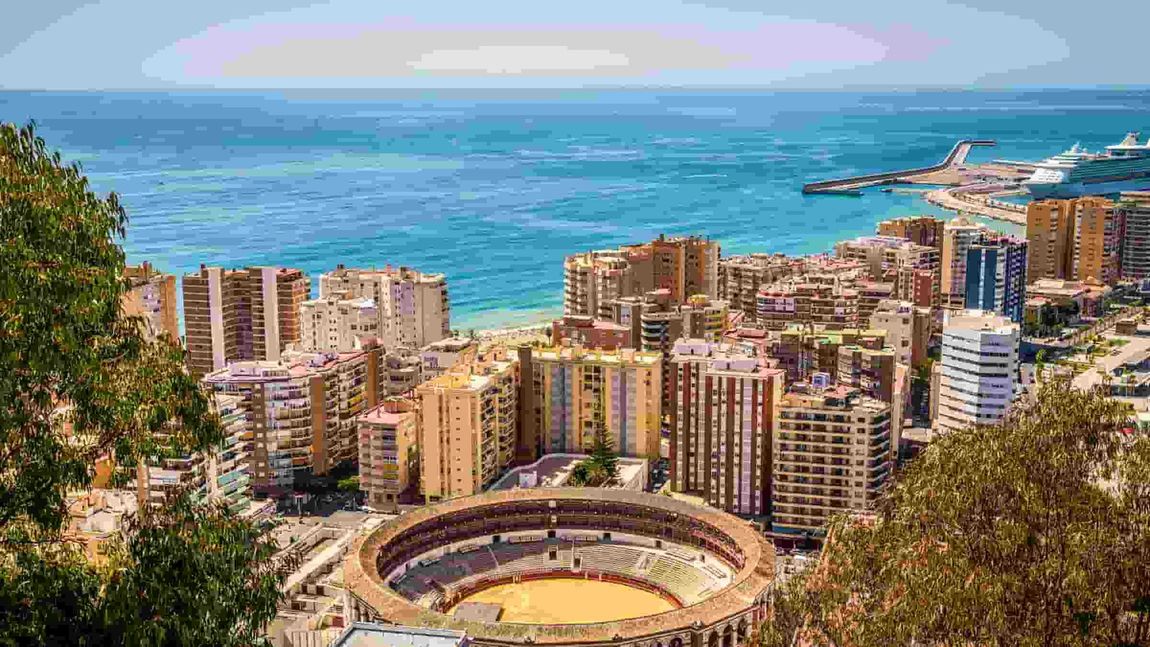 Malaga private tours and Malaga bullring