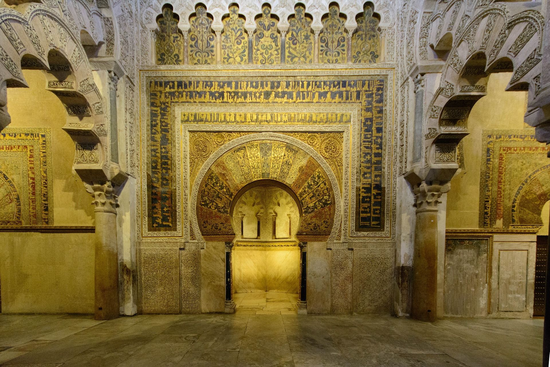The inside of Cordoba Mezquita with arches and columns