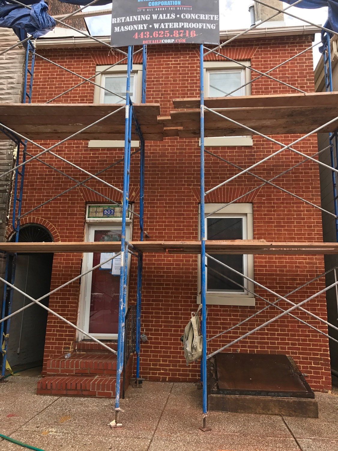 A brick style building