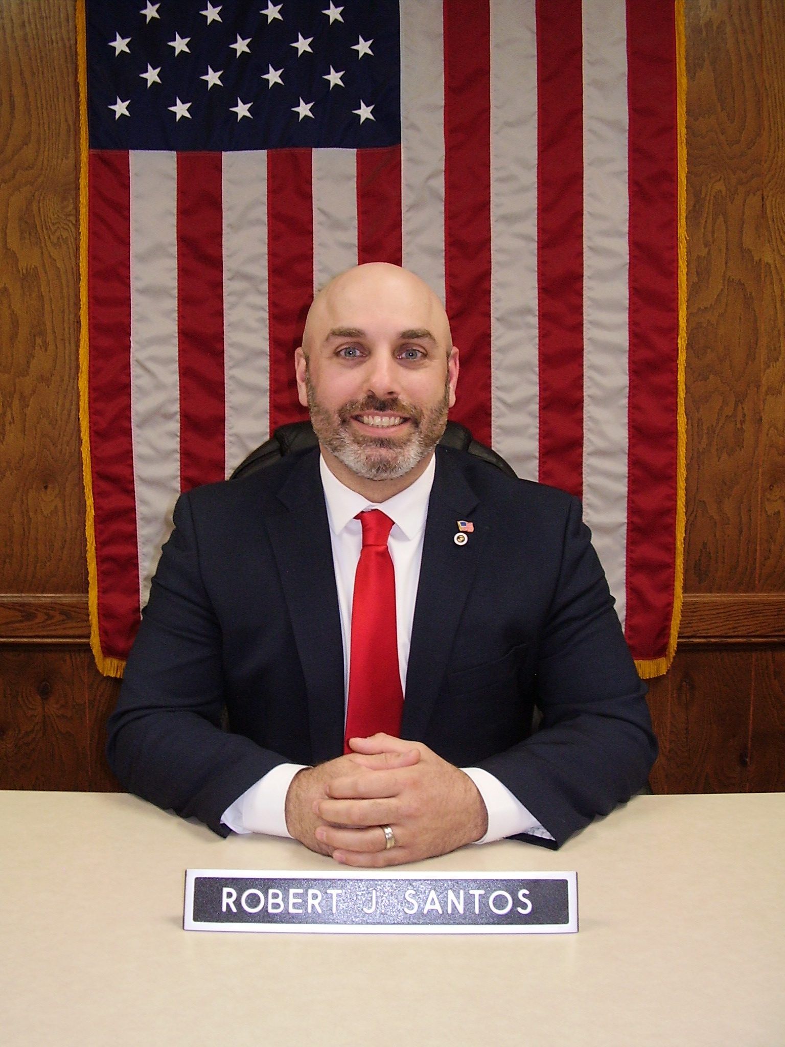 ROBERT SANTOS
