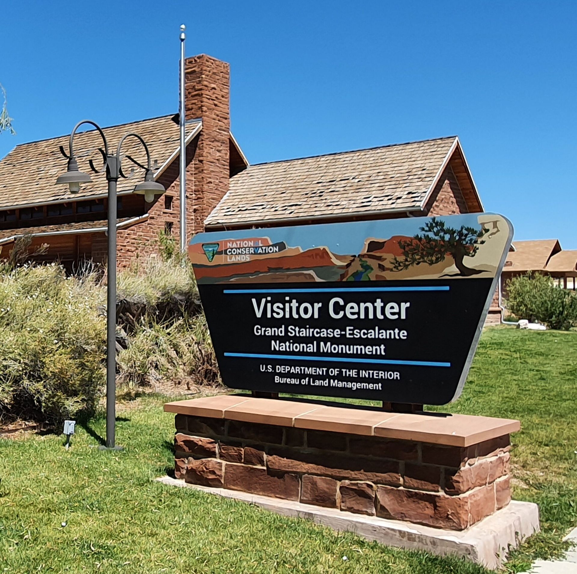 visitor-center-sign