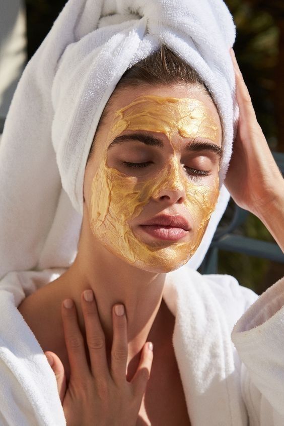 24K Gold Luxury Facial