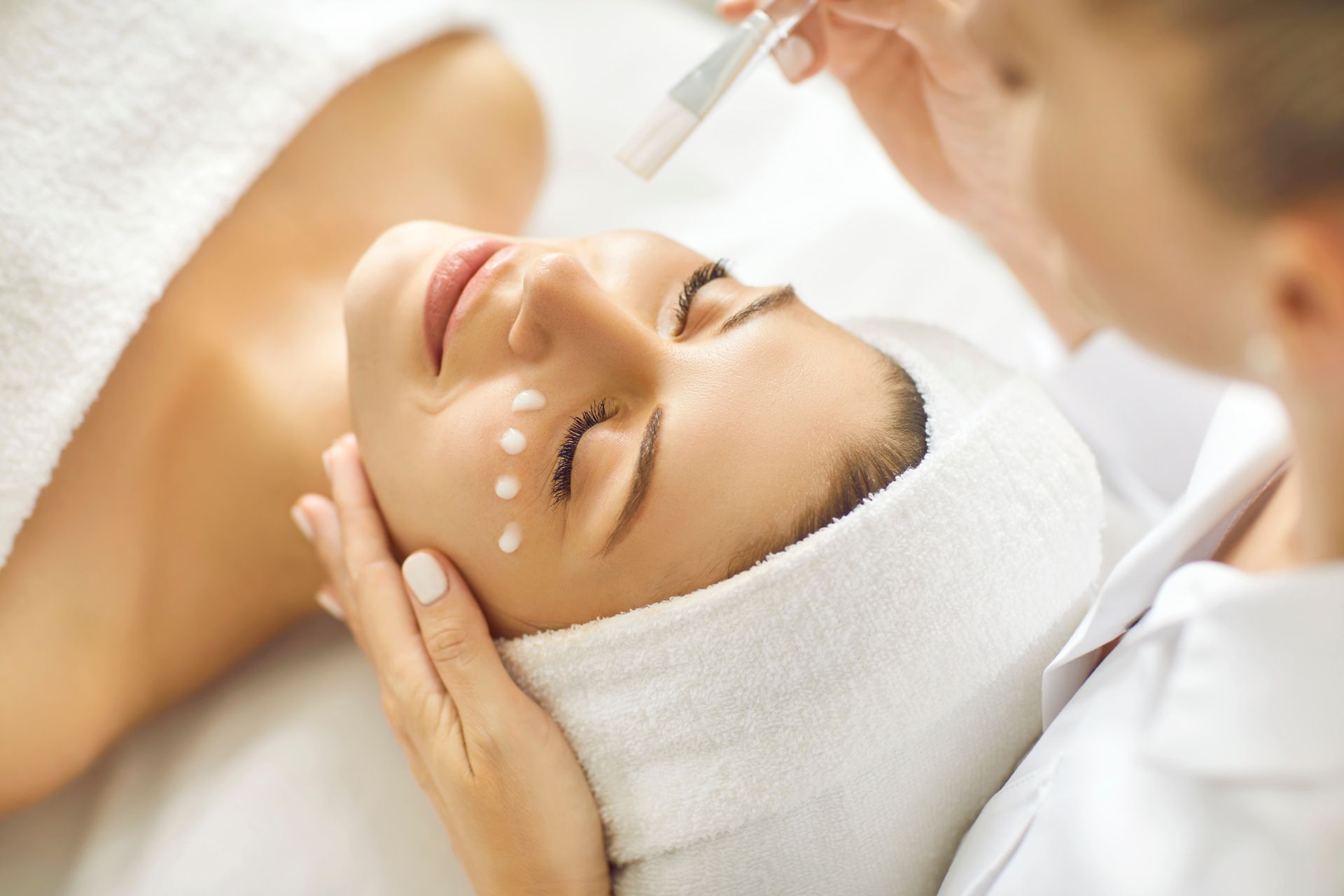 Hydro Infusion Peel Facial