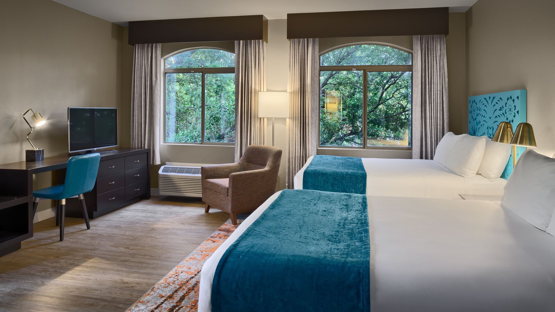 Queen Double Standard