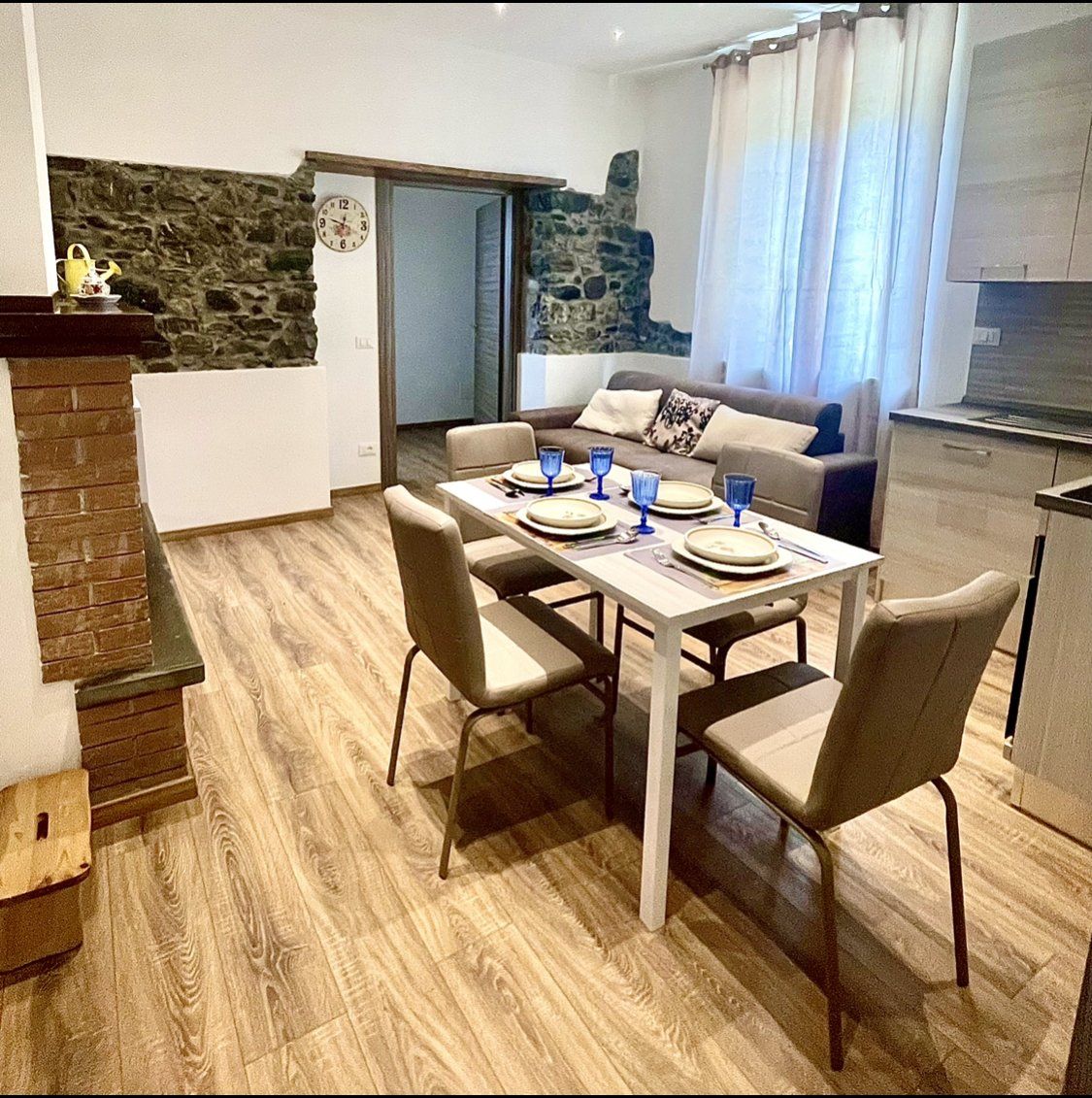 appartamento camino rio grande cavanella val di vara cinque terre soggiorno liguria la spezia