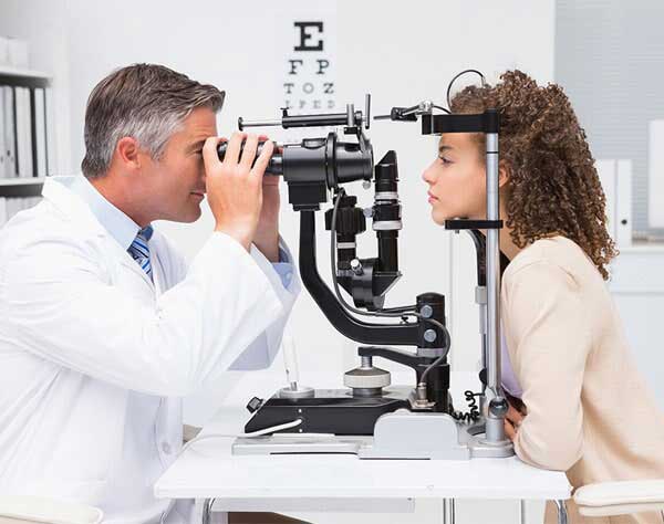 Dr. Ra&uacute;l Castro de la Cruz - M&Eacute;DICO CIRUJANO