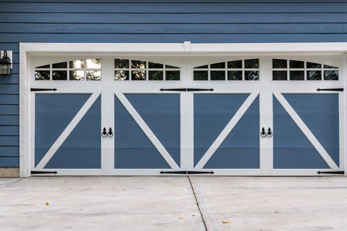 Residential Garage — Wooden Garage With Driveway in St. Louis, MO