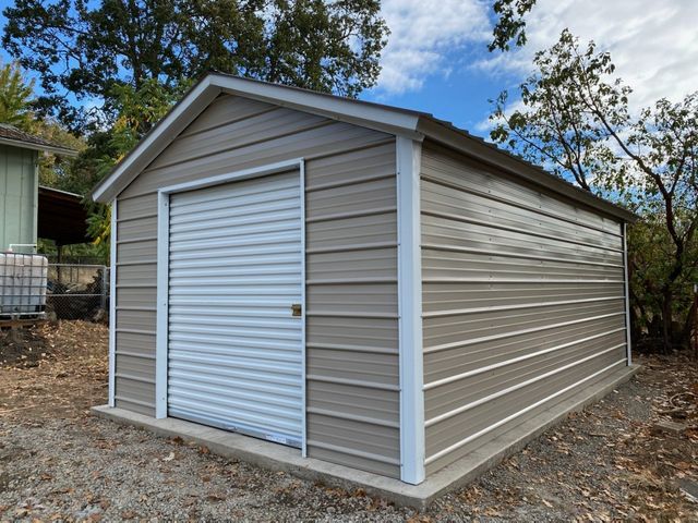 30x30x10 Vertical Roof Metal Garage