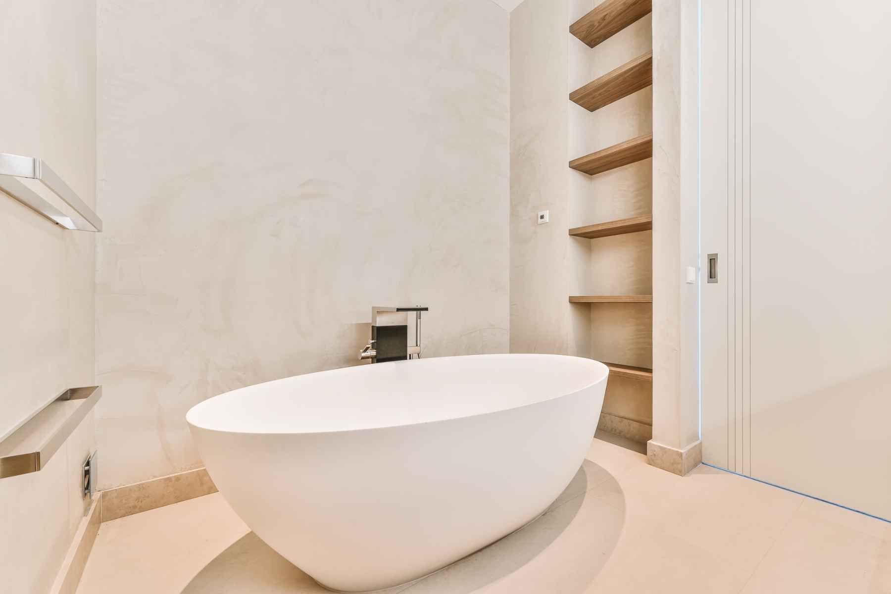 soaking tubs
