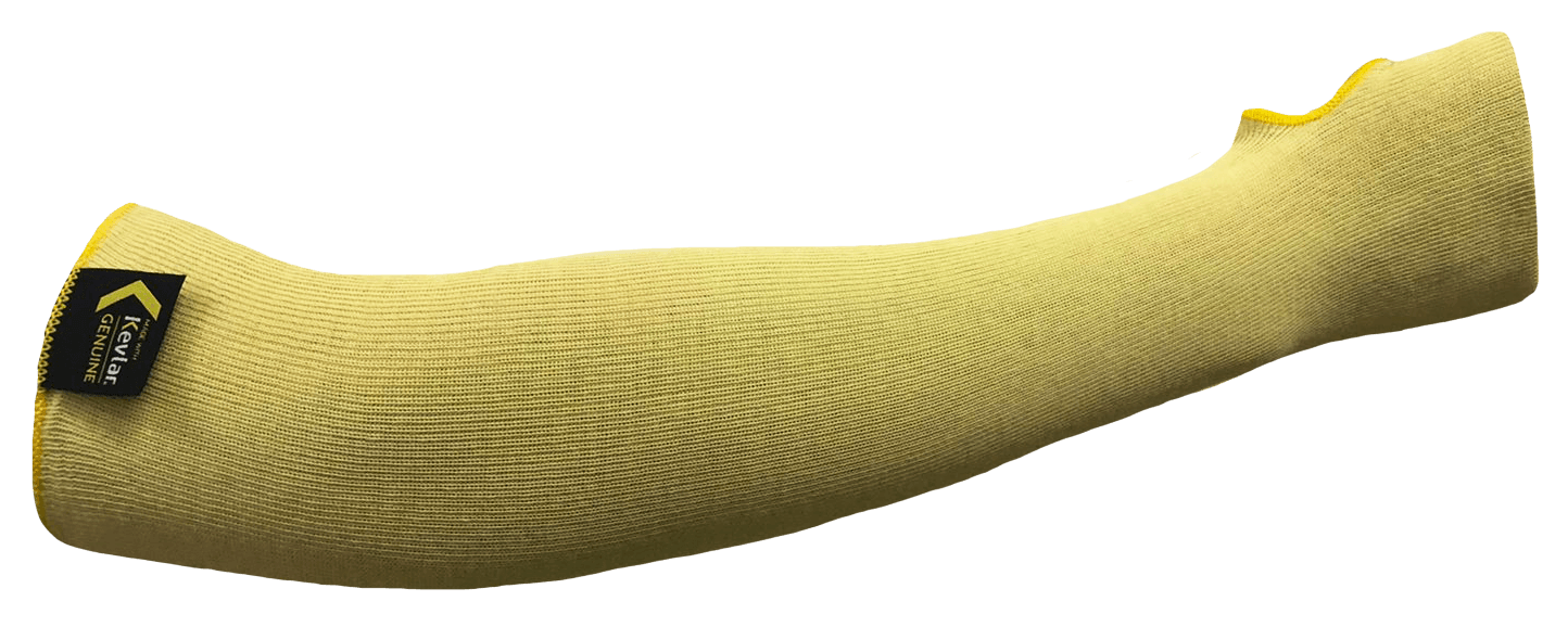 Un primer plano de una manga de brazo amarilla con una etiqueta.