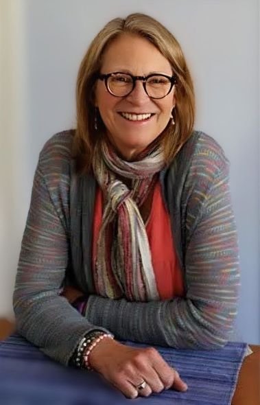 Suzanne Dean