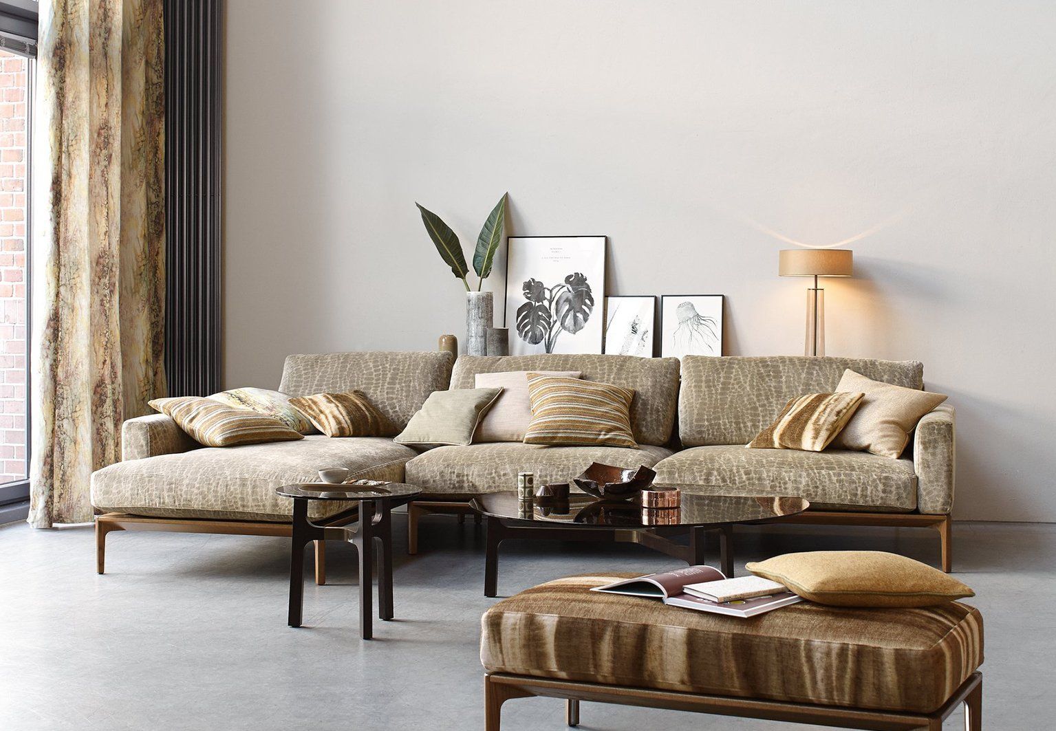 POLSTER UND POLSTERMÖBEL