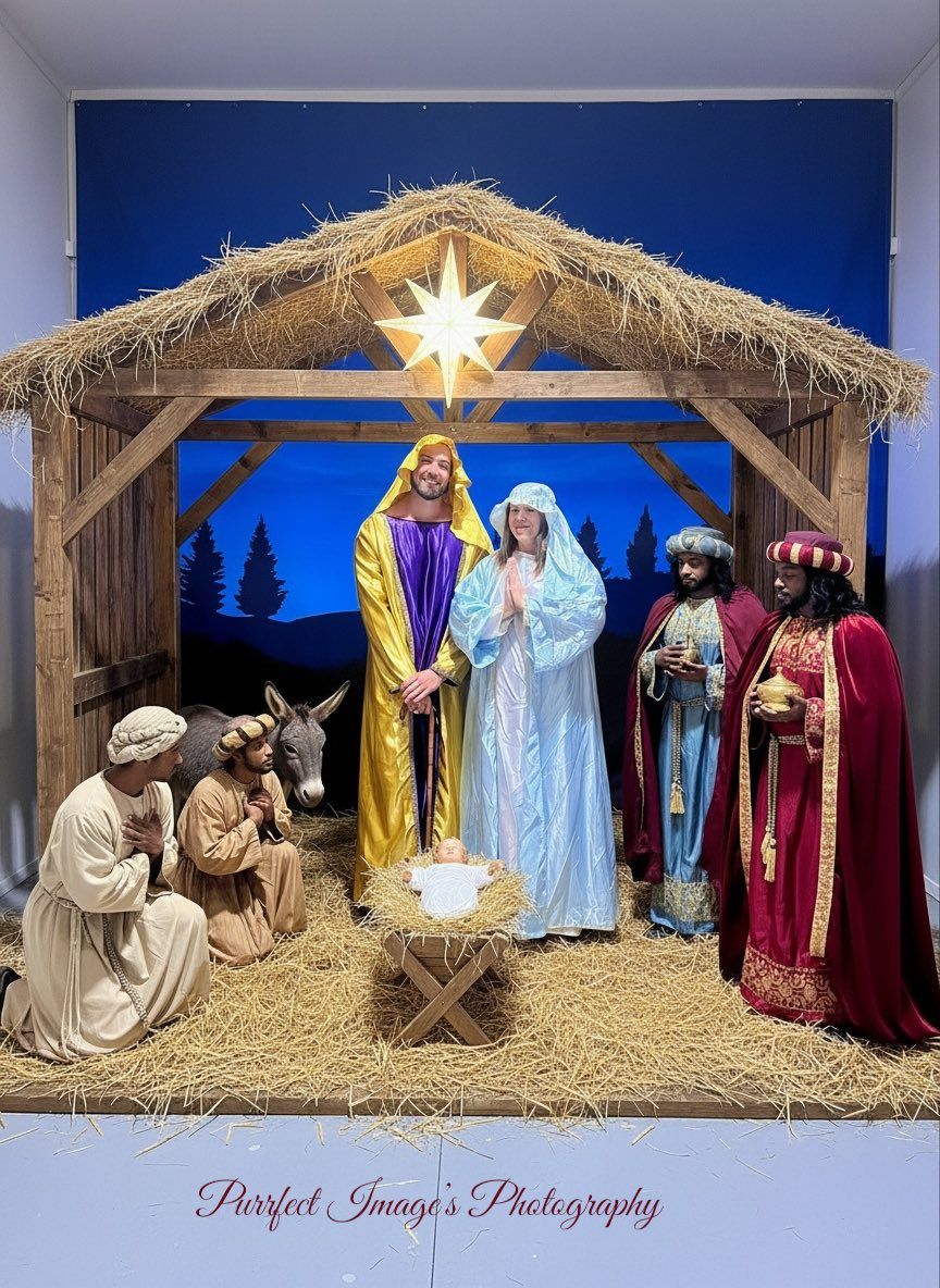 Nativity scene with figures in costumes, including Mary, Joseph, and wise men, under a straw-covered shelter — Costumes Galore In Maroochydore, QLD