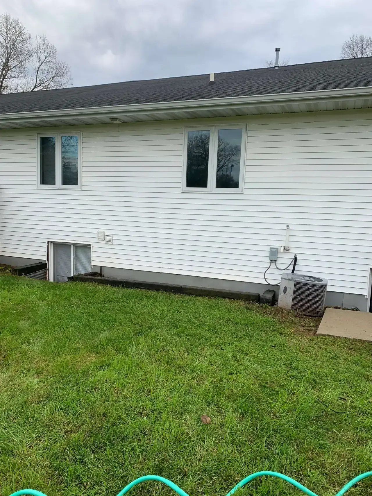 White House With a Green Fence – Appleton, WI - Errands & Property Maintenance 