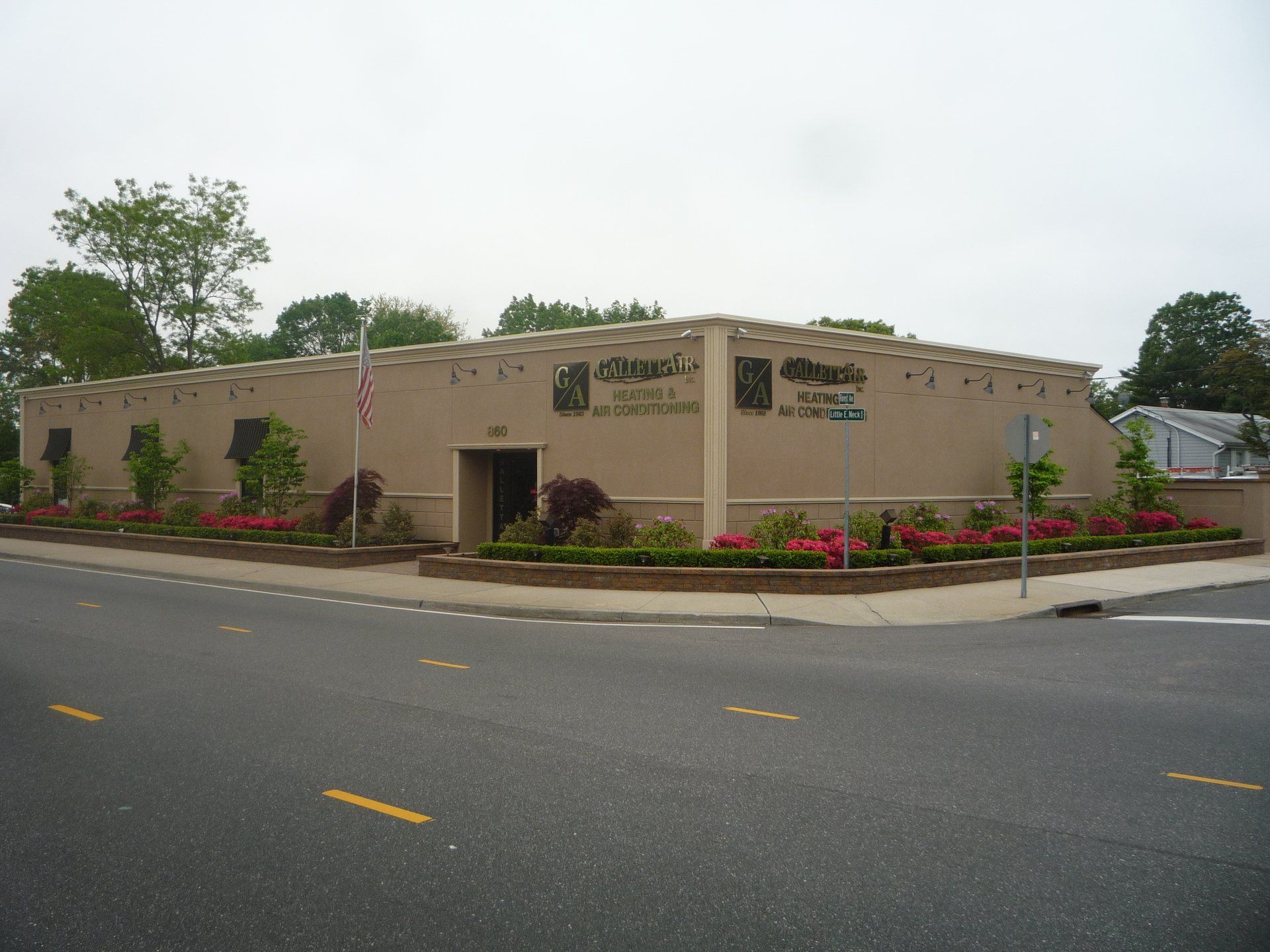 Gallett Air building