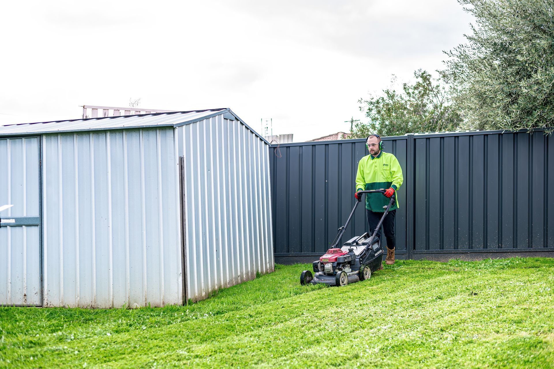 Vacuum Cleaner — 2easy Cleaning in Bendigo, VIC