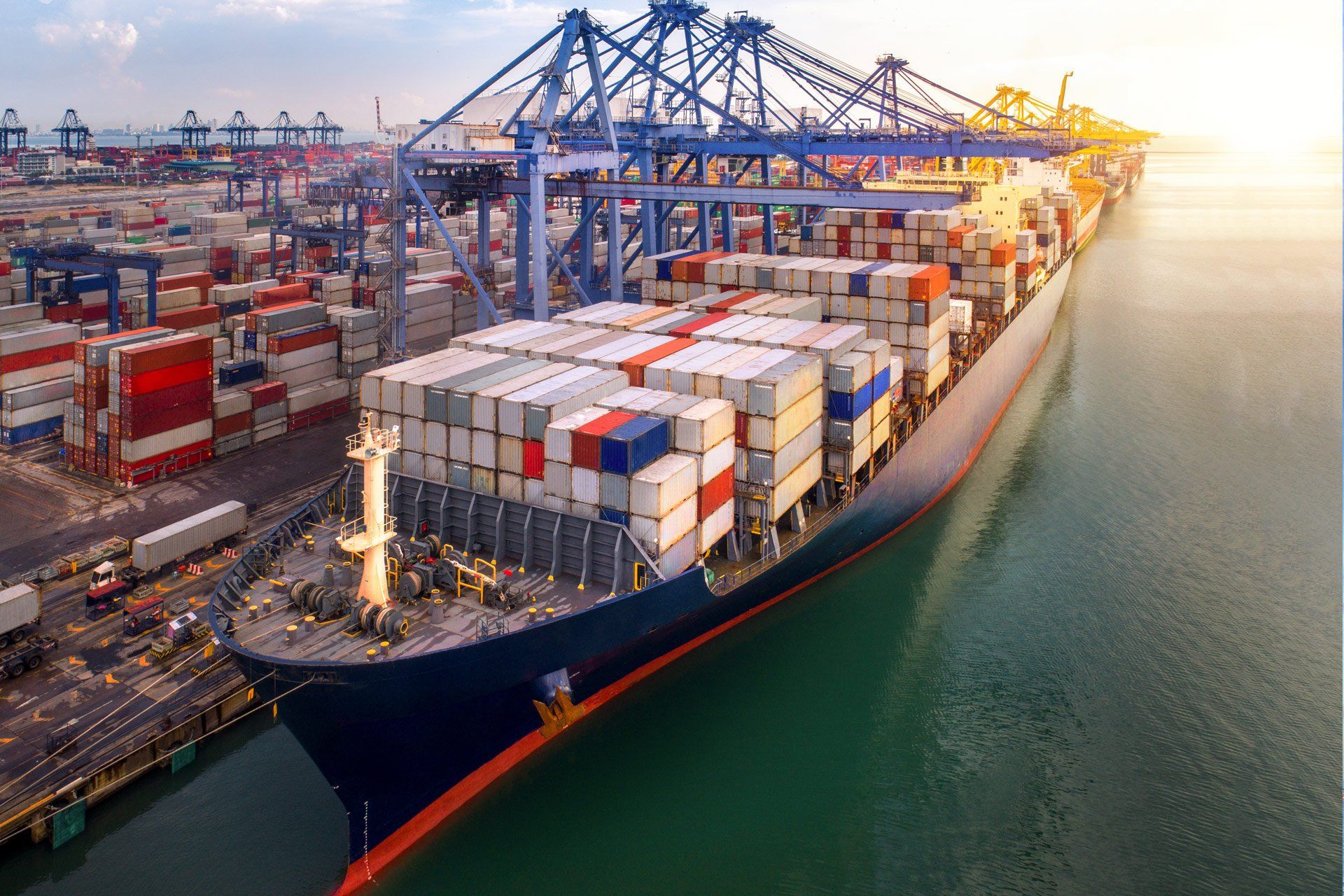 porto per navi mercantili