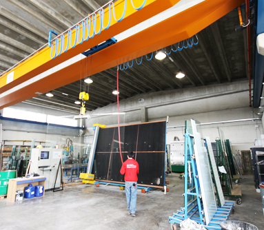 Strumentazione per il taglio del vetro