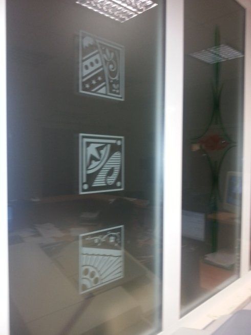 Vetri da arredo con serigrafie