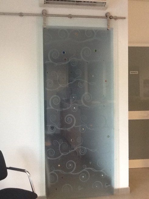 Parete in vetro serigrafato