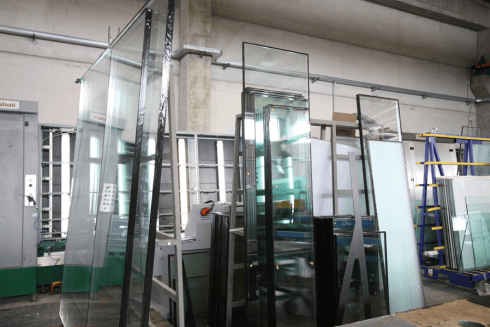 taglio e produzione di vetri