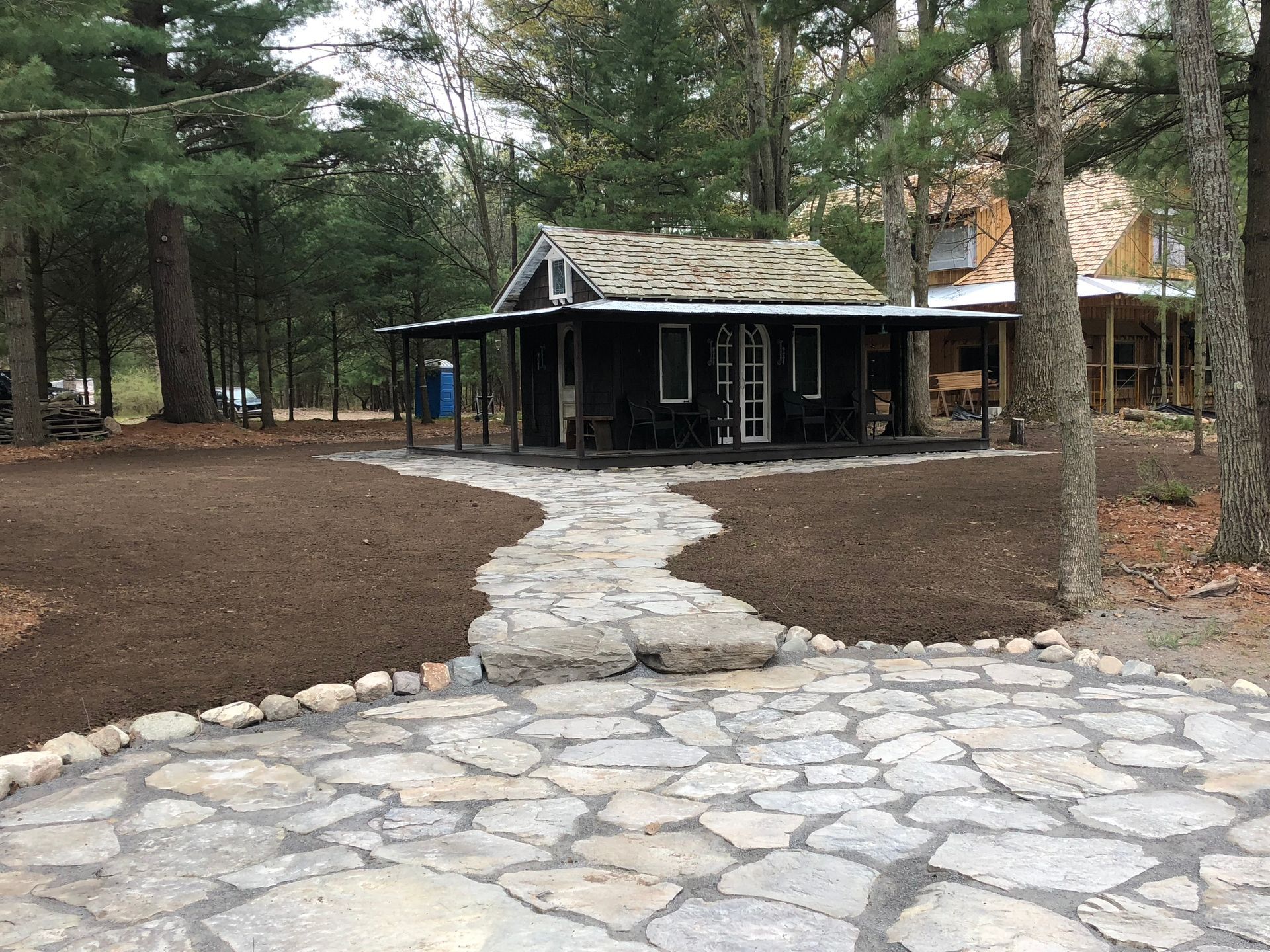 Turning Leaf Landscaping stone patio and pathway