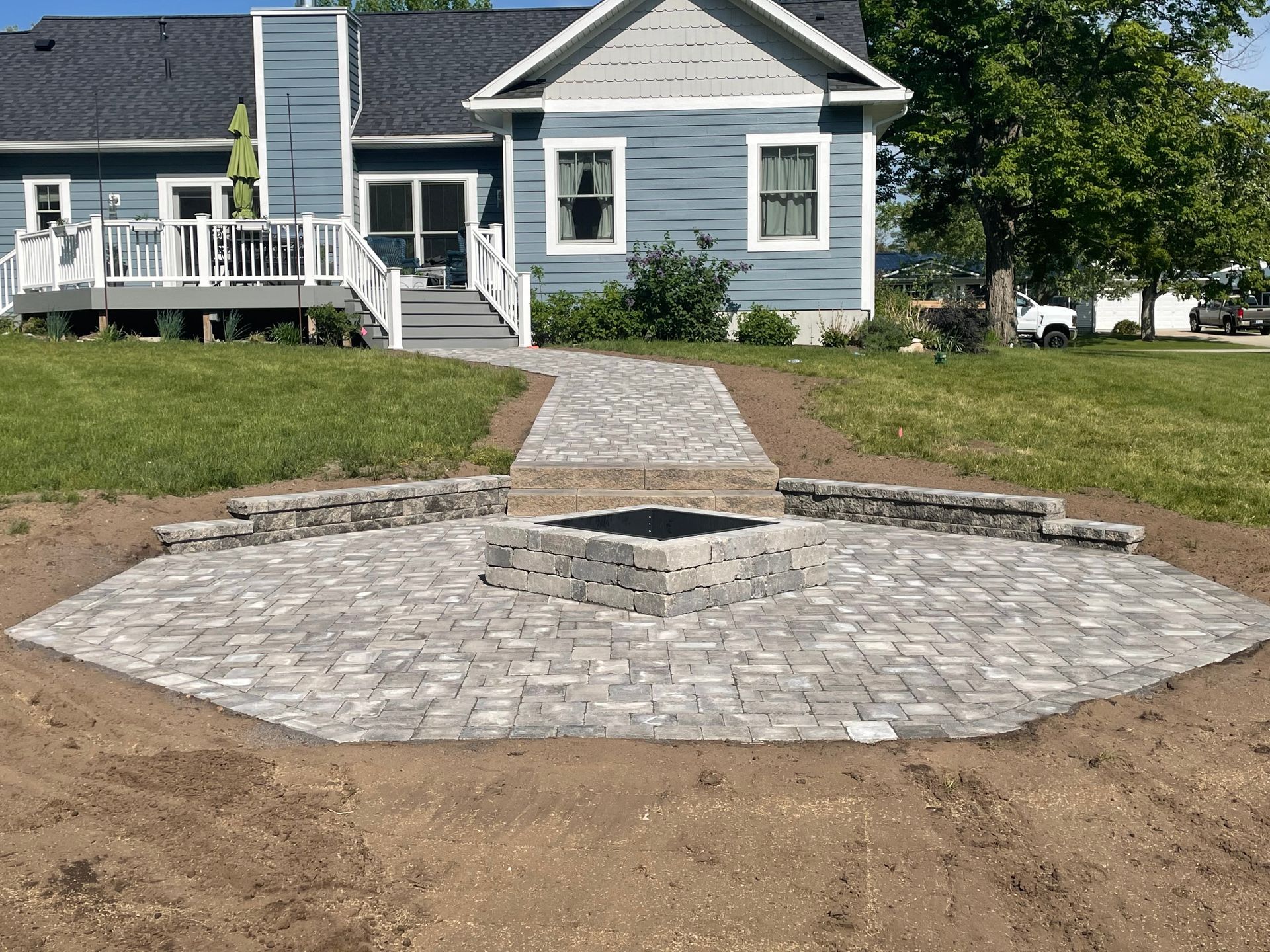 Turning Leaf Landscaping Outdoor Fire Pit